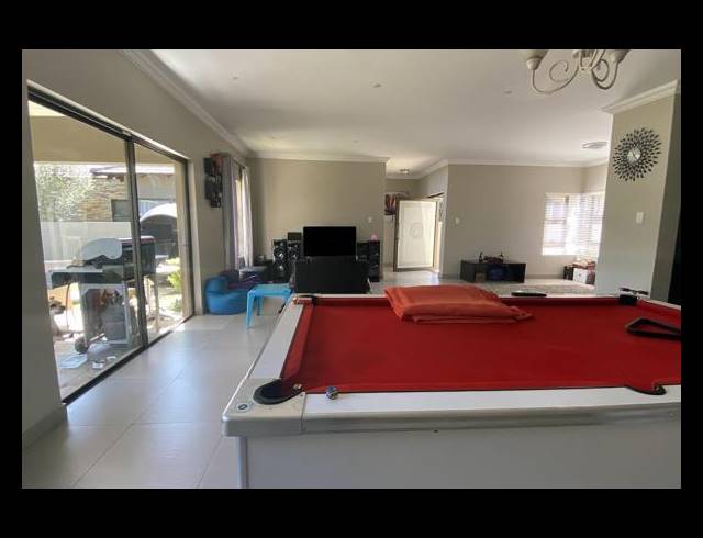 3 BEDROOM TOWNHOUSE SOLD IN EYE OF AFRICA ESTATE